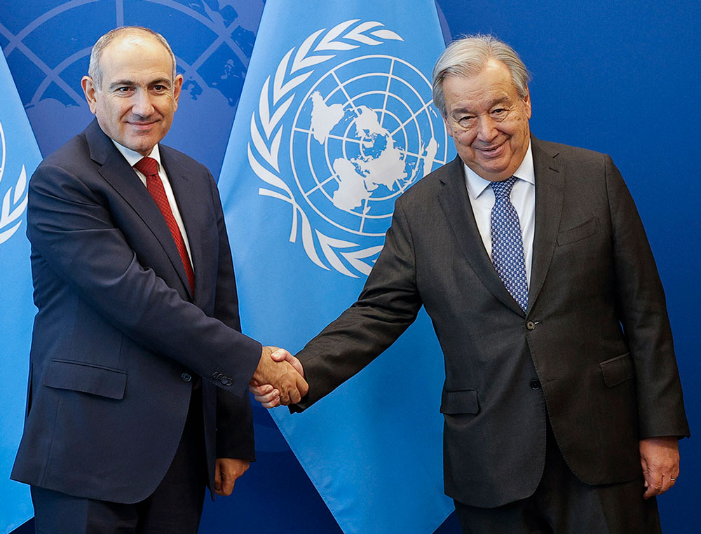 Նիկոլ Փաշինեան եւ Անթոնիօ Կութերես