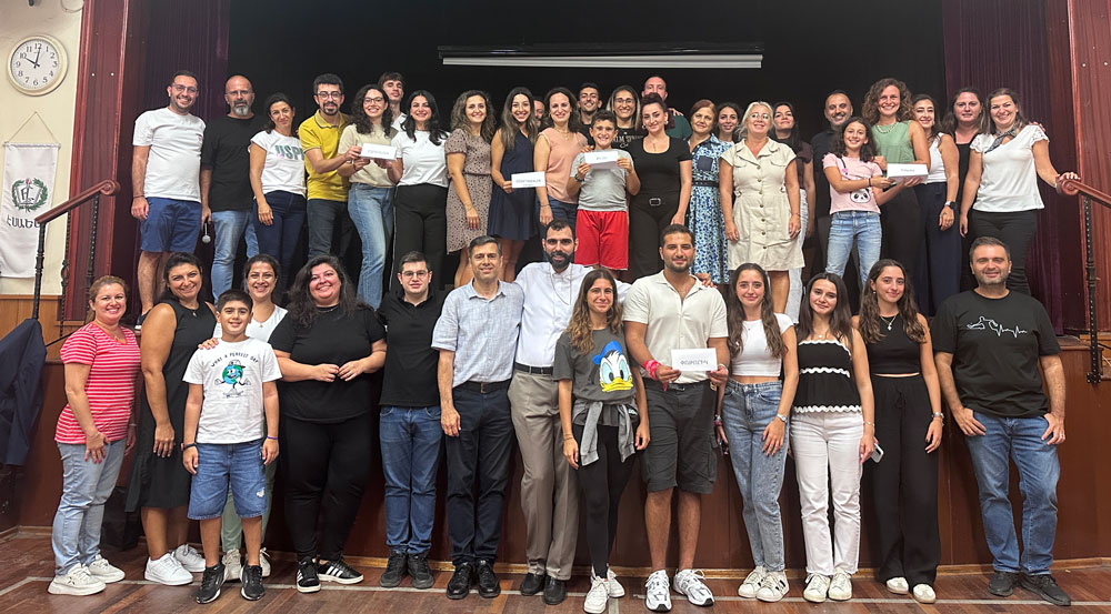 Նոր եղանակի բացման հաւաքոյթէն յիշատակ մը (Լուսանկարը՝ երգչախումբէն)