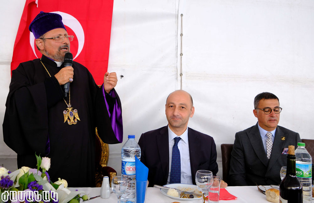 Ամեն. Ս. Պատրիարք Հայրը ելոյթի ընթացքին (Լուսանկար՝ Մկրտիչ Արծիւեան)